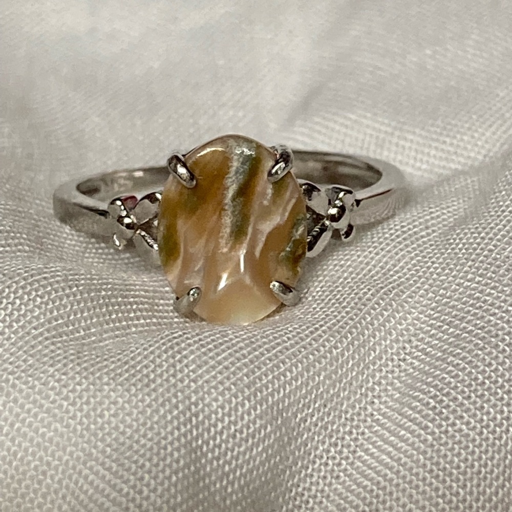 NEW Adjustable Mother of Pearl Sand Abalone Silver Ring - Picture 2 of 4